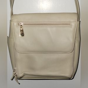 ▪︎Aurielle Leather Purse